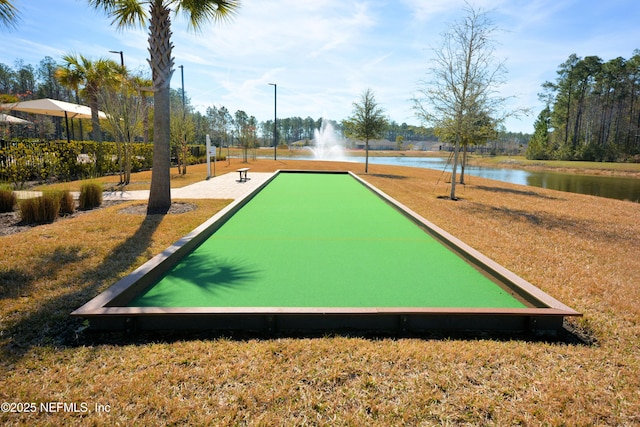 view of property's community featuring a water view