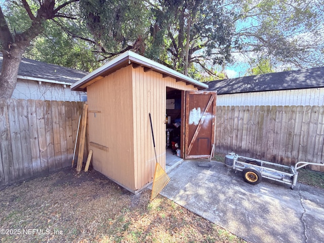 view of outbuilding