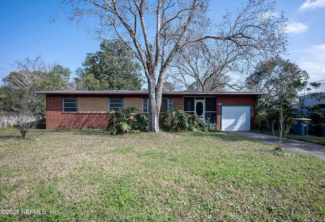 single story home featuring a garage and a front yard