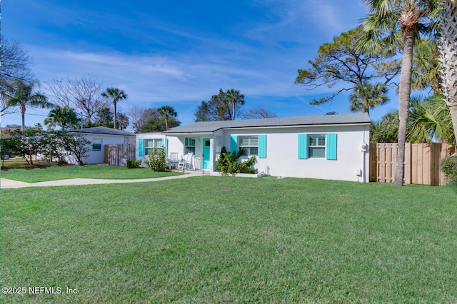 single story home with a front yard