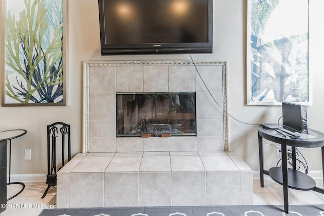 1045 17th St N, Jacksonville Beach, FL 32250 - details with a fireplace