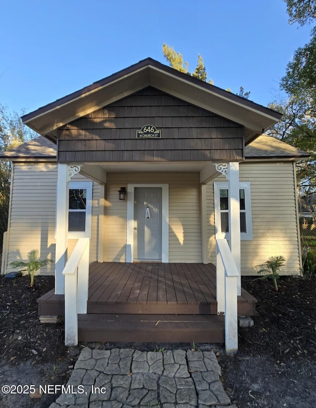 bungalow-style house with a porch