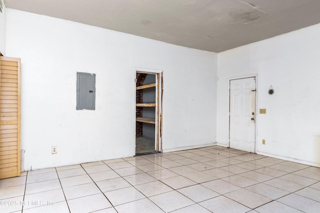 1360 Hart St, Jacksonville, FL 32209 - unfurnished room featuring electric panel and light tile patterned floors