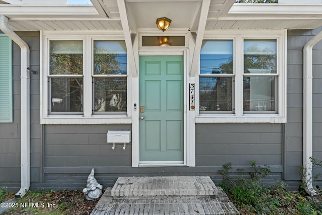 view of property entrance