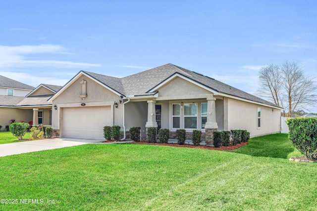 view of front facade featuring a garage and a front lawn