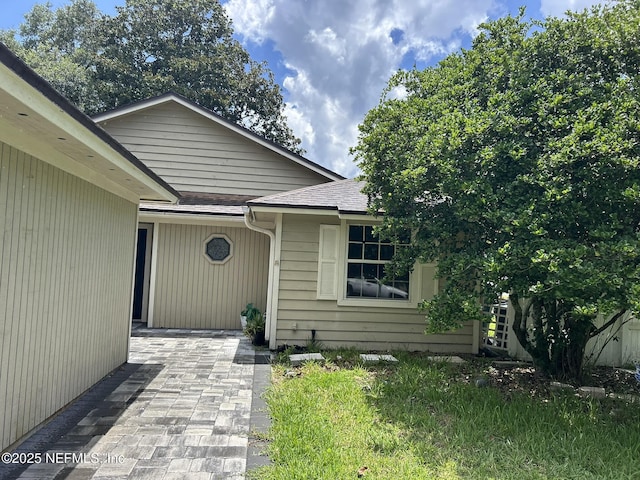 8226 Lake Woodbourne Dr E, Jacksonville, FL 32217 - photo 3