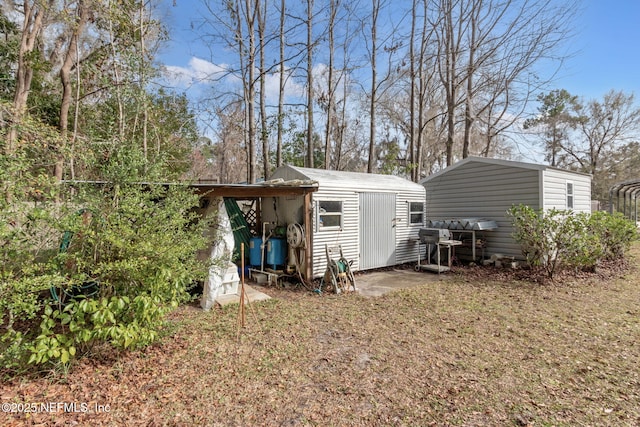 37069 Lee St, Hilliard, FL 32046 - exterior space featuring a carport