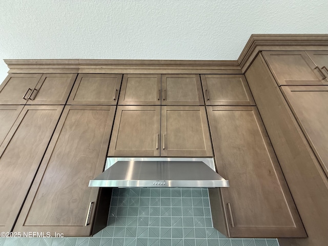 room details featuring range hood