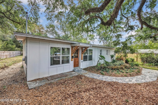 8924 Lopez Ct, Jacksonville, FL 32216 - photo 6