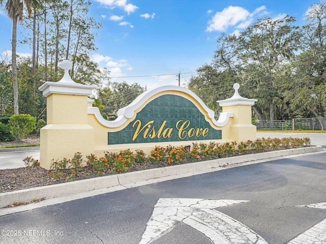 4306 Serena Cir, Saint Augustine, FL 32084 - community sign featuring fence