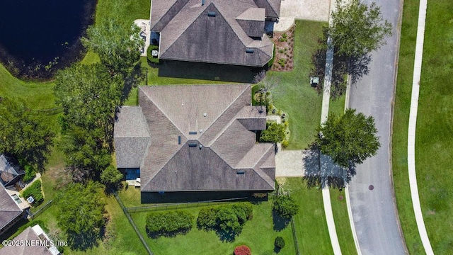 bird's eye view featuring a water view