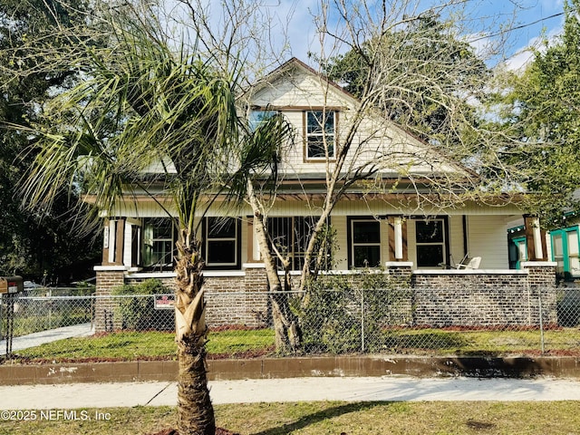 view of front facade