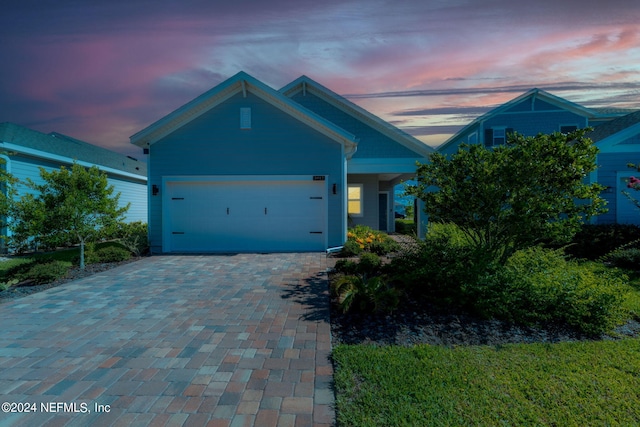 view of front facade featuring a garage