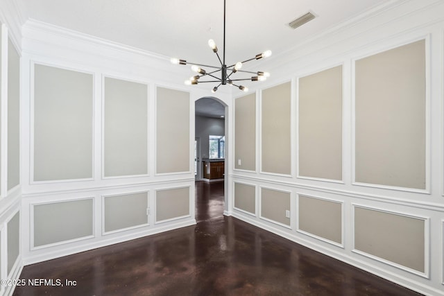 unfurnished dining area featuring arched walkways, a chandelier, a decorative wall, concrete floors, and visible vents