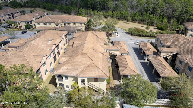 birds eye view of property featuring a residential view