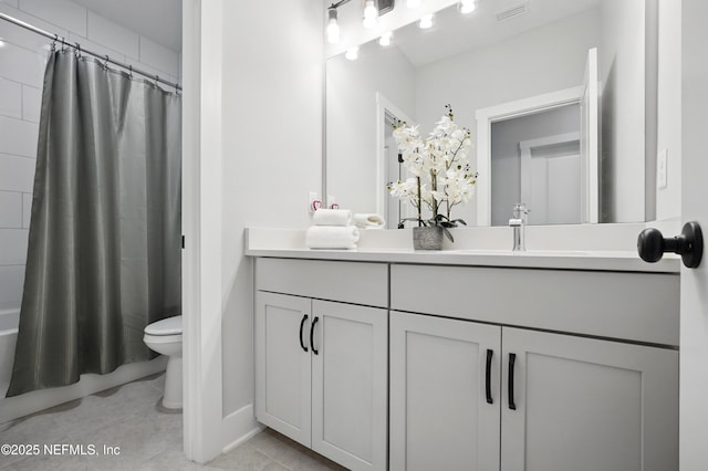 152 Navigators Rd, Saint Johns, FL 32259 - full bathroom featuring tile patterned floors, toilet, visible vents, shower / bathtub combination with curtain, and vanity