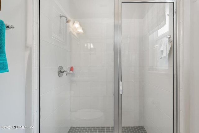 34072 Lavender Parke Dr, Fernandina Beach, FL 32034 - bathroom featuring a shower stall