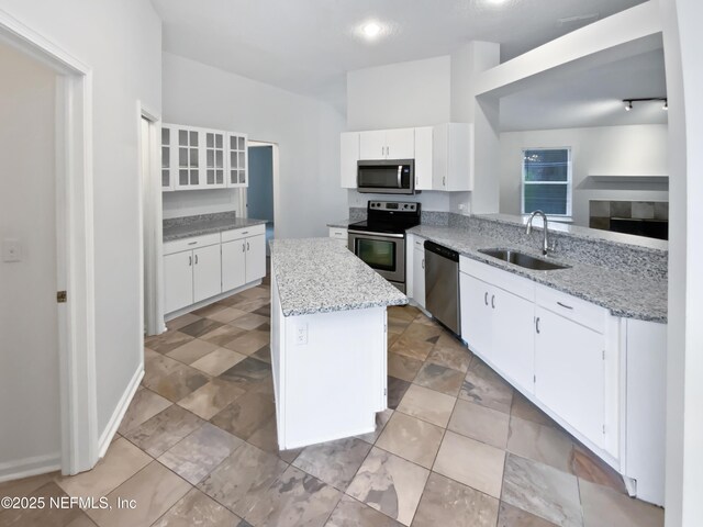 5902 Covered Creek Ln, Jacksonville, FL 32277 - photo 6