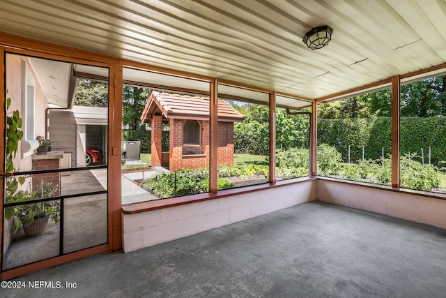 view of unfurnished sunroom