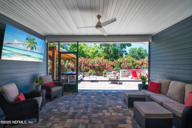 352 Bronson Pkwy, Saint Augustine, FL 32095 - view of patio / terrace with outdoor lounge area and ceiling fan