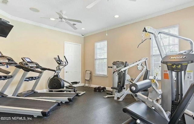 exercise room with visible vents, baseboards, a ceiling fan, crown molding, and recessed lighting