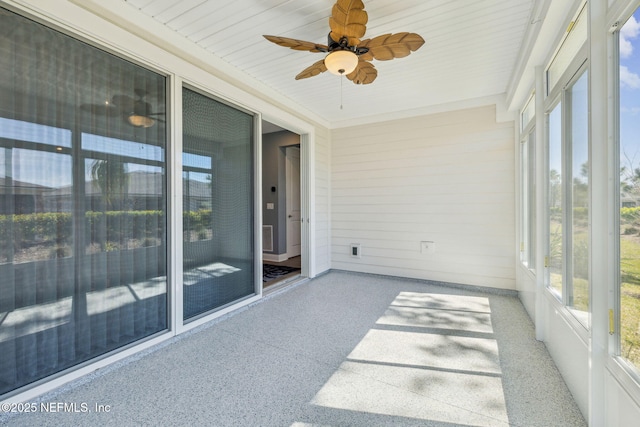 427 Ladyslipper Dr, Saint Johns, FL 32259 - unfurnished sunroom featuring plenty of natural light and ceiling fan