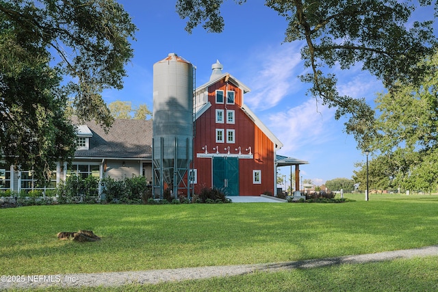 2991 Granary Park Ave, Green Cove Springs, FL 32043 - view of building exterior featuring a barn