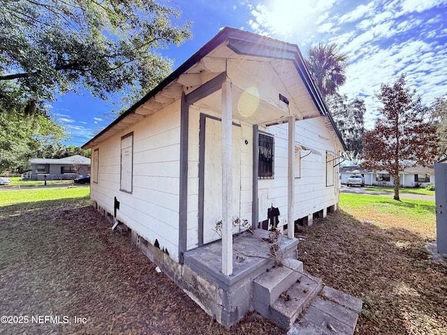 view of home's exterior