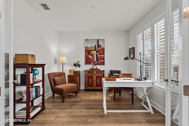 93322 Sandown Dr, Fernandina Beach, FL 32034 - office space featuring light wood-type flooring and baseboards