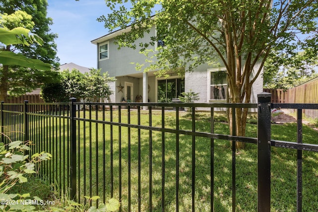 view of yard featuring fence private yard