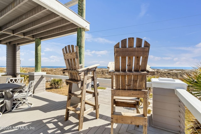 exterior space featuring outdoor dining space