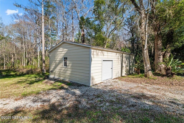 view of detached garage