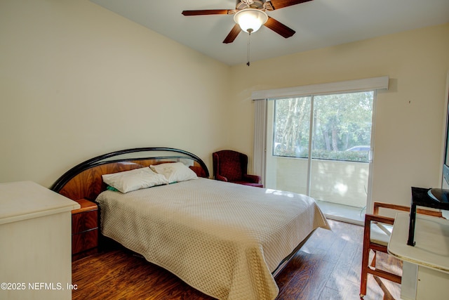 bedroom featuring wood finished floors and a ceiling fan