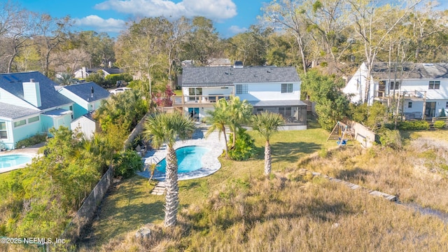 birds eye view of property featuring a residential view