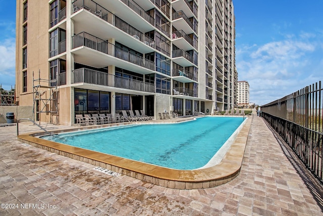 pool with fence