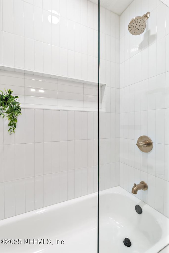 full bathroom featuring shower / bathtub combination