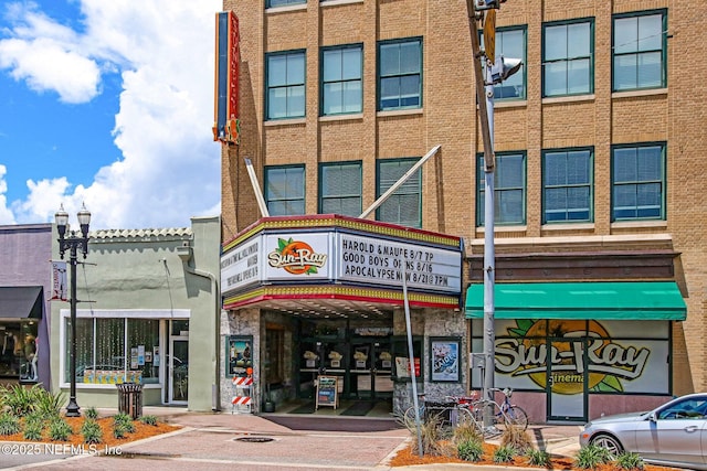 view of building exterior