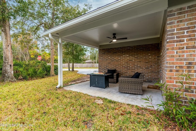 view of patio / terrace featuring a ceiling fan