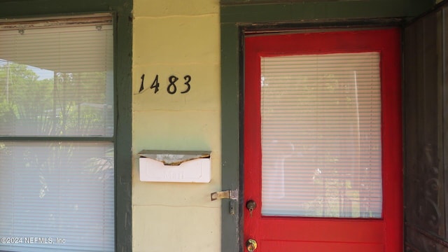 view of property entrance