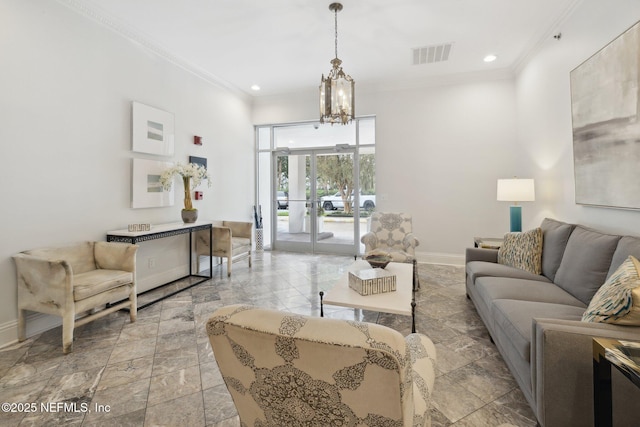 living area featuring baseboards, visible vents, ornamental molding, a chandelier, and recessed lighting