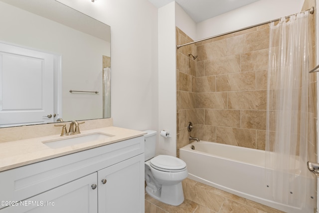 full bathroom featuring vanity, toilet, and shower / bath combo with shower curtain