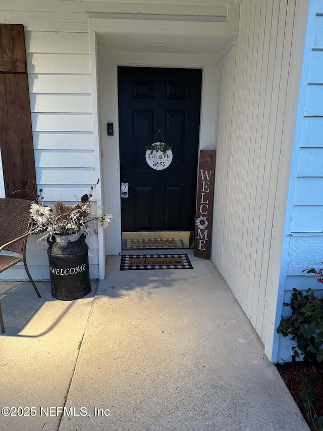 view of property entrance