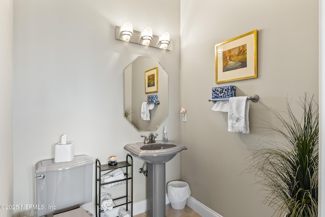 bathroom featuring baseboards