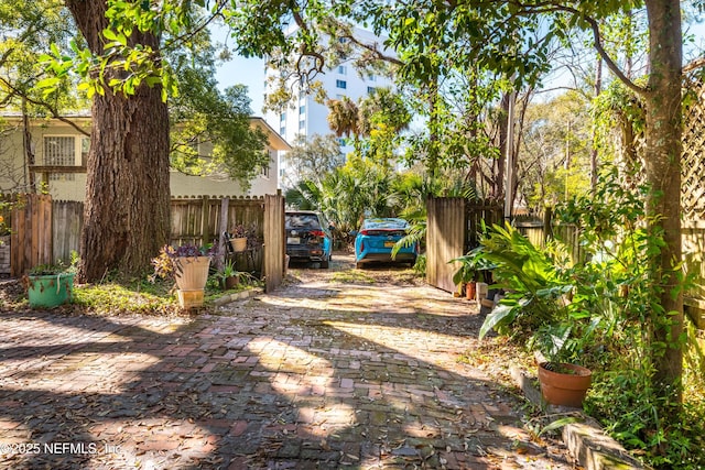 view of yard featuring fence