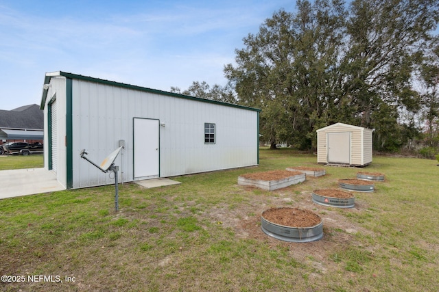 view of shed featuring a vegetable garden