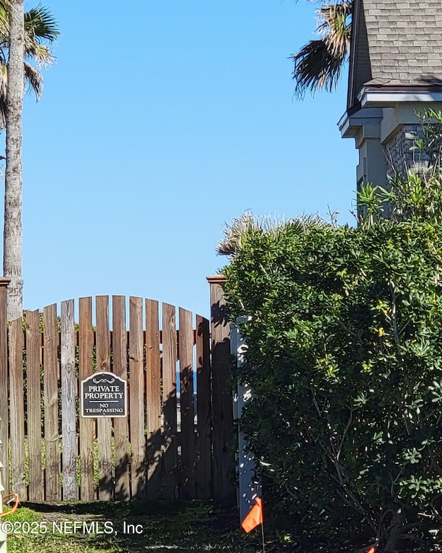 exterior space with fence