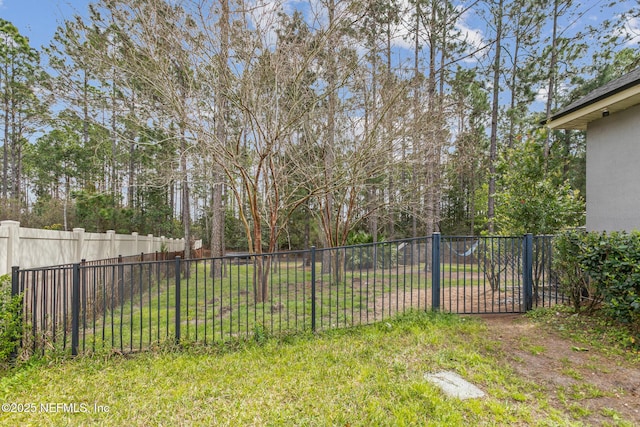 view of yard featuring fence