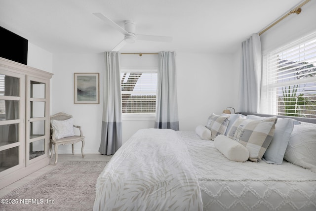 bedroom with a ceiling fan