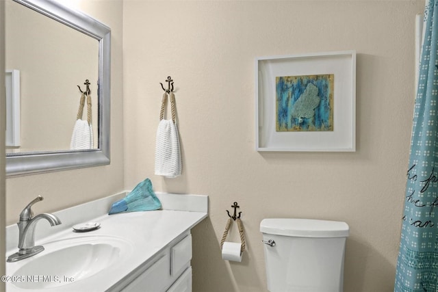 110 Ocean Hollow Ln Unit 116, Saint Augustine, FL 32084 - bathroom with vanity and toilet