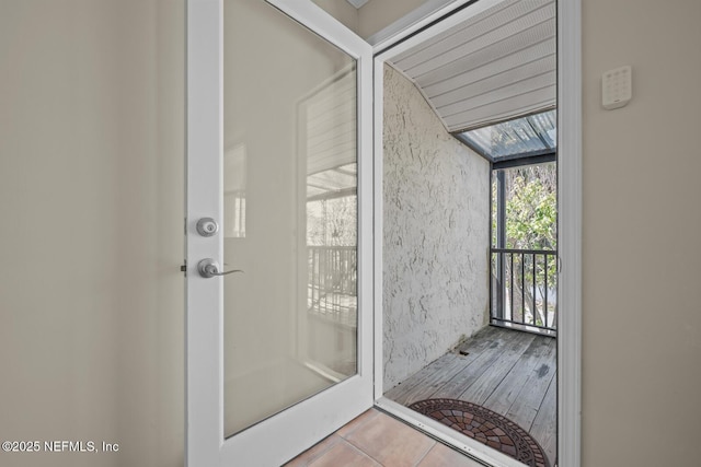 2107 2nd St S, Jacksonville Beach, FL 32250 - doorway featuring tile patterned floors